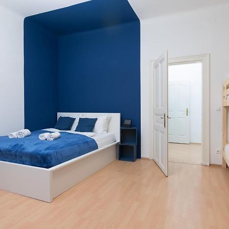 Spacious 2 Bedrooms Apartment In 4Th District Near Karlskirche Wien Exterior foto
