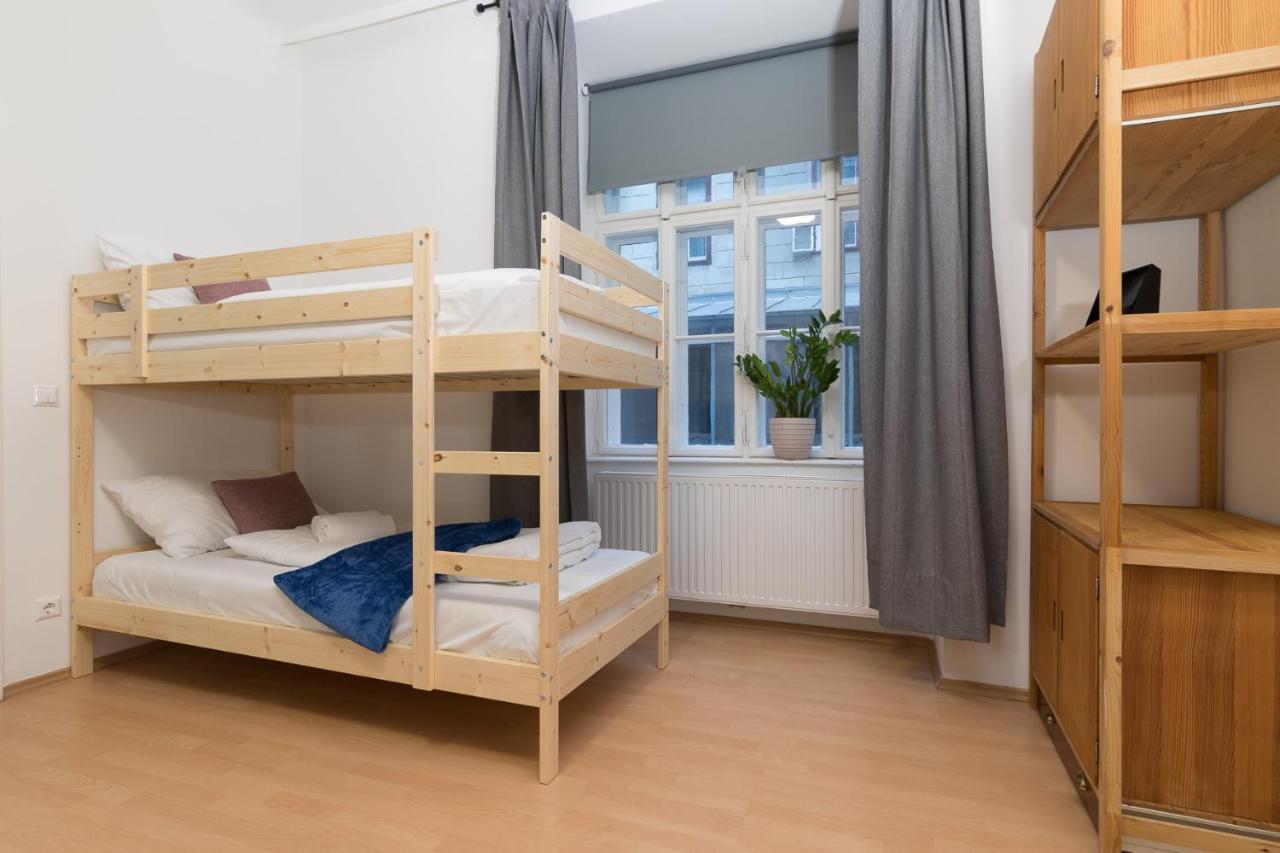Spacious 2 Bedrooms Apartment In 4Th District Near Karlskirche Wien Exterior foto