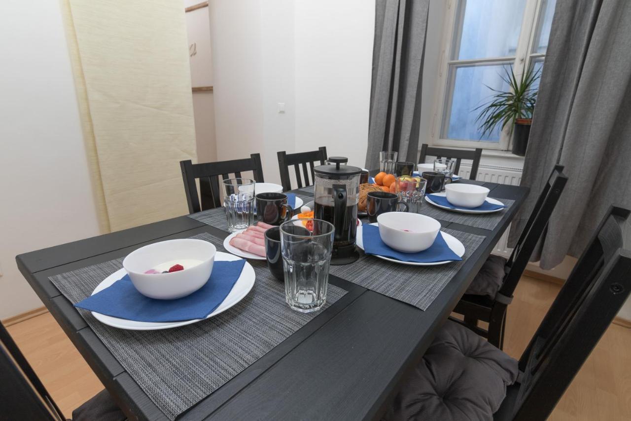 Spacious 2 Bedrooms Apartment In 4Th District Near Karlskirche Wien Exterior foto