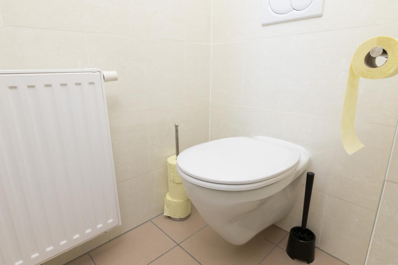 Spacious 2 Bedrooms Apartment In 4Th District Near Karlskirche Wien Exterior foto