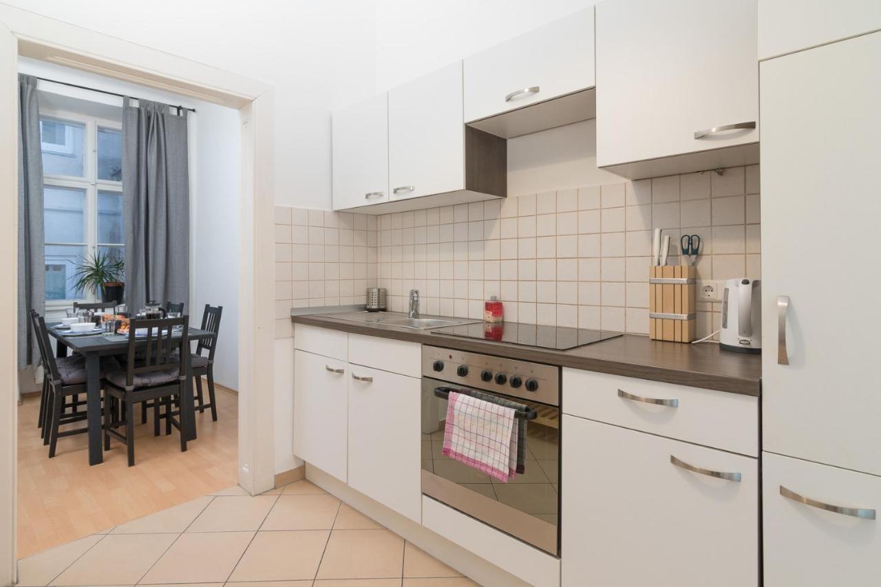 Spacious 2 Bedrooms Apartment In 4Th District Near Karlskirche Wien Exterior foto